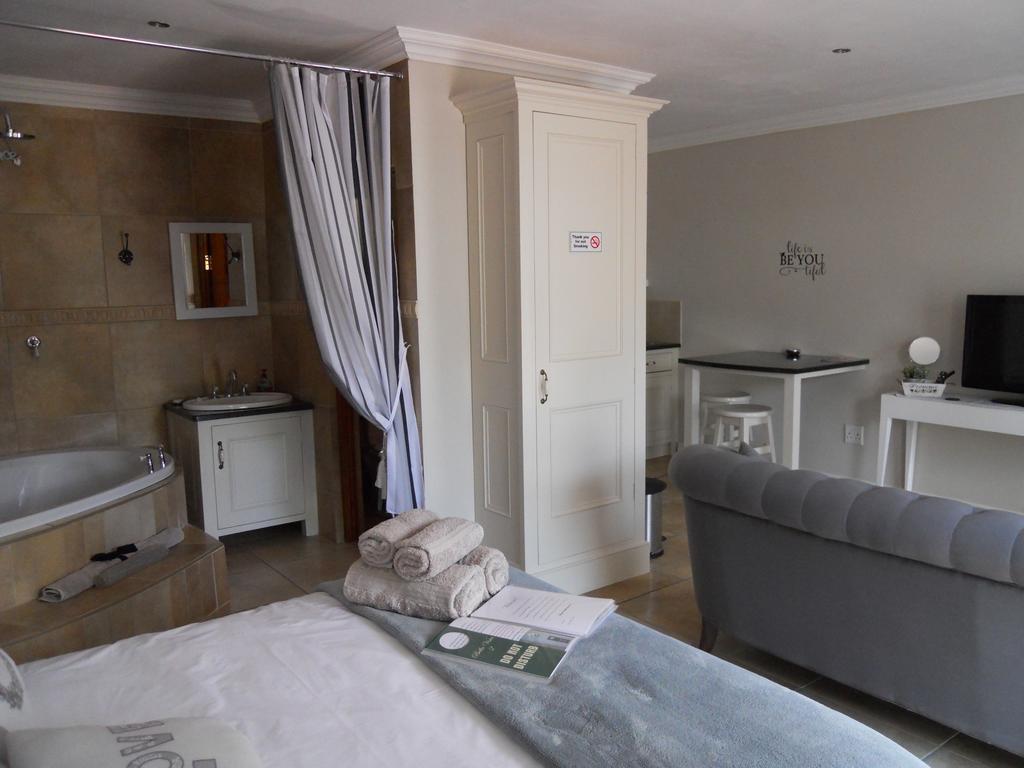 Гостевой дом Bella Vista Self Catering Кларенс Экстерьер фото